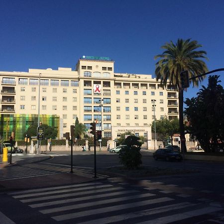 Malaga Habitacion En Apartamento Carlos Haya Διαμέρισμα Εξωτερικό φωτογραφία