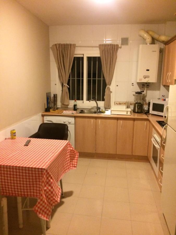 Malaga Habitacion En Apartamento Carlos Haya Διαμέρισμα Εξωτερικό φωτογραφία